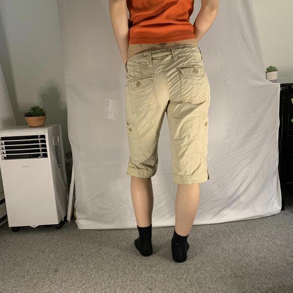 vintage american eagle low rise cargo capris - Picture 4 of 7